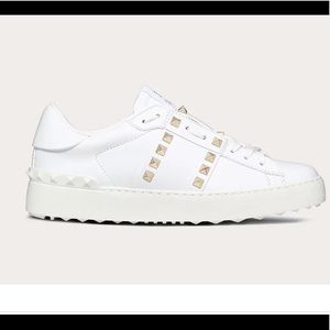 Valentino Rockstud Untitled Sneaker